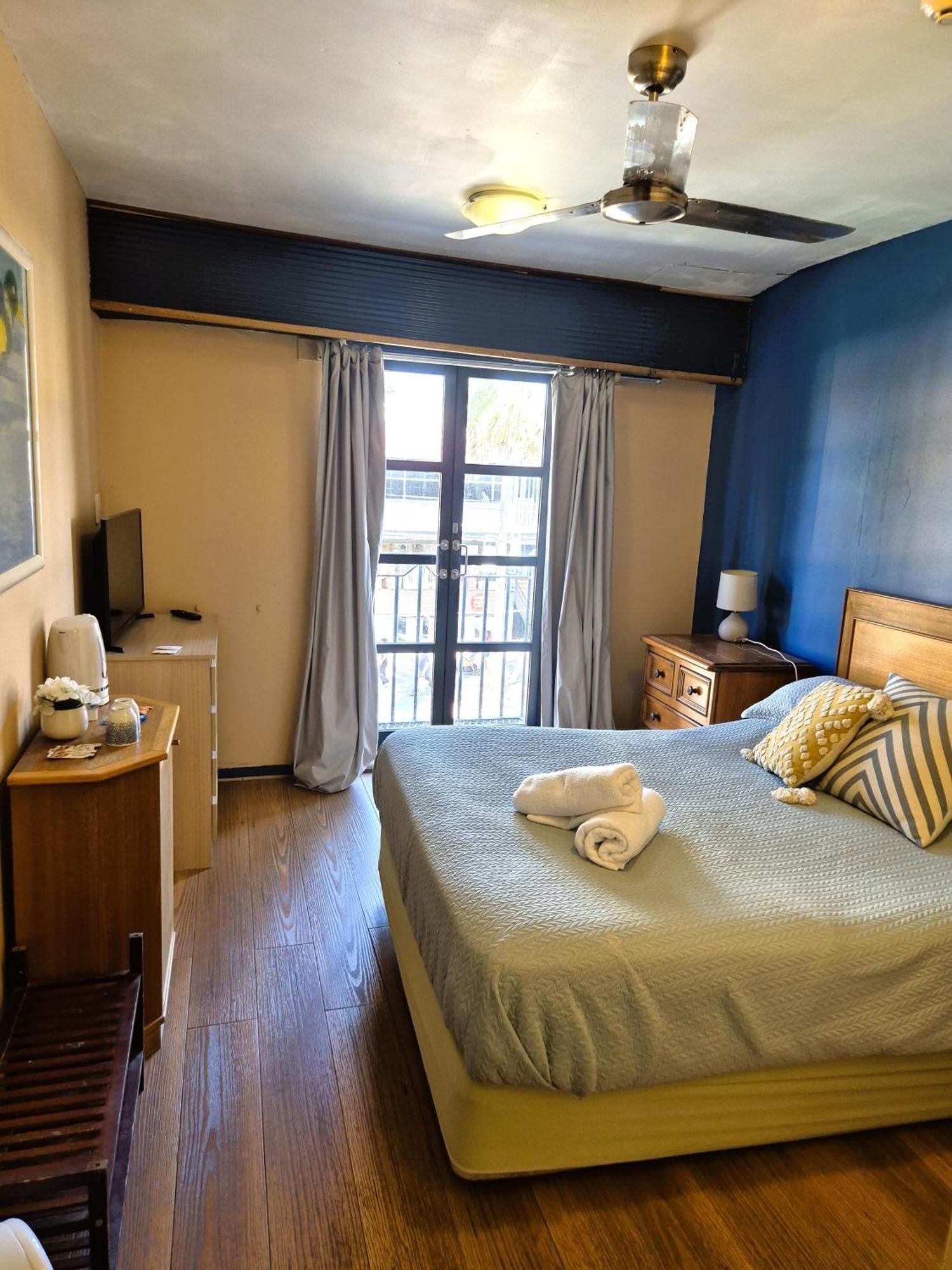 סידני Boardrider Backpackers And Budget Motel מראה חיצוני תמונה